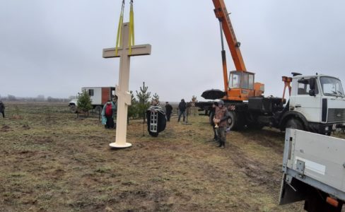 Установка памятного креста в д. Полунино Ржевского района