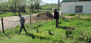Субботник в Успенском храме д.Зайцево