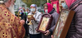 В церкви с/п Есинка служили Божественную литургию