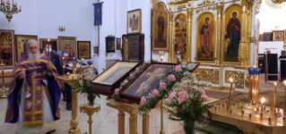 В неделю Крестопоклонную