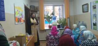 В праздник Покрова Пресвятой Богородицы в доме-интернате д. Курьяново Ржевского района состоялась встреча со священником