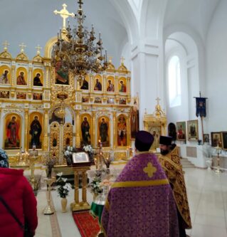 В праздник Вербного воскресения в Вознесенском соборе г. Ржева