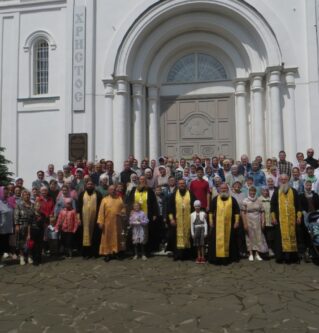 В Вознесенском соборе г. Ржева прошли торжества, посвященные 170-летию Вознесенского собора г.Ржева и 40-летию возобновления церковной жизни в г. Ржеве