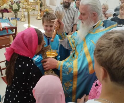 В Вознесенском соборе г.Ржева был отслужен молебен перед учением