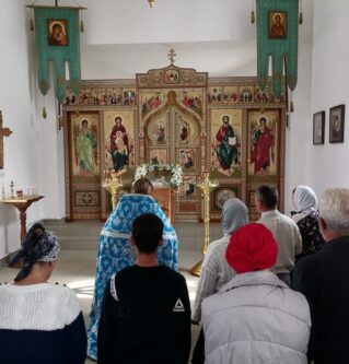 Молебен в праздник Рождества Пресвятой Богородицы