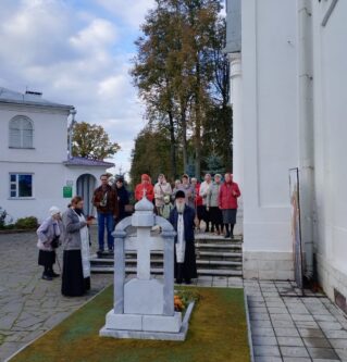 Панихида по прот. Олегу Чайкину