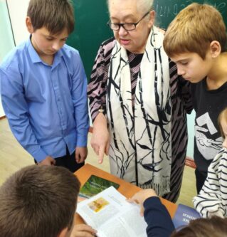 Встречи со школьниками в школах пос. Победа и д. Ильченко