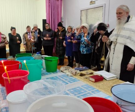 В поселках и деревнях Ржевского района был совершен Чин Великого освящения воды